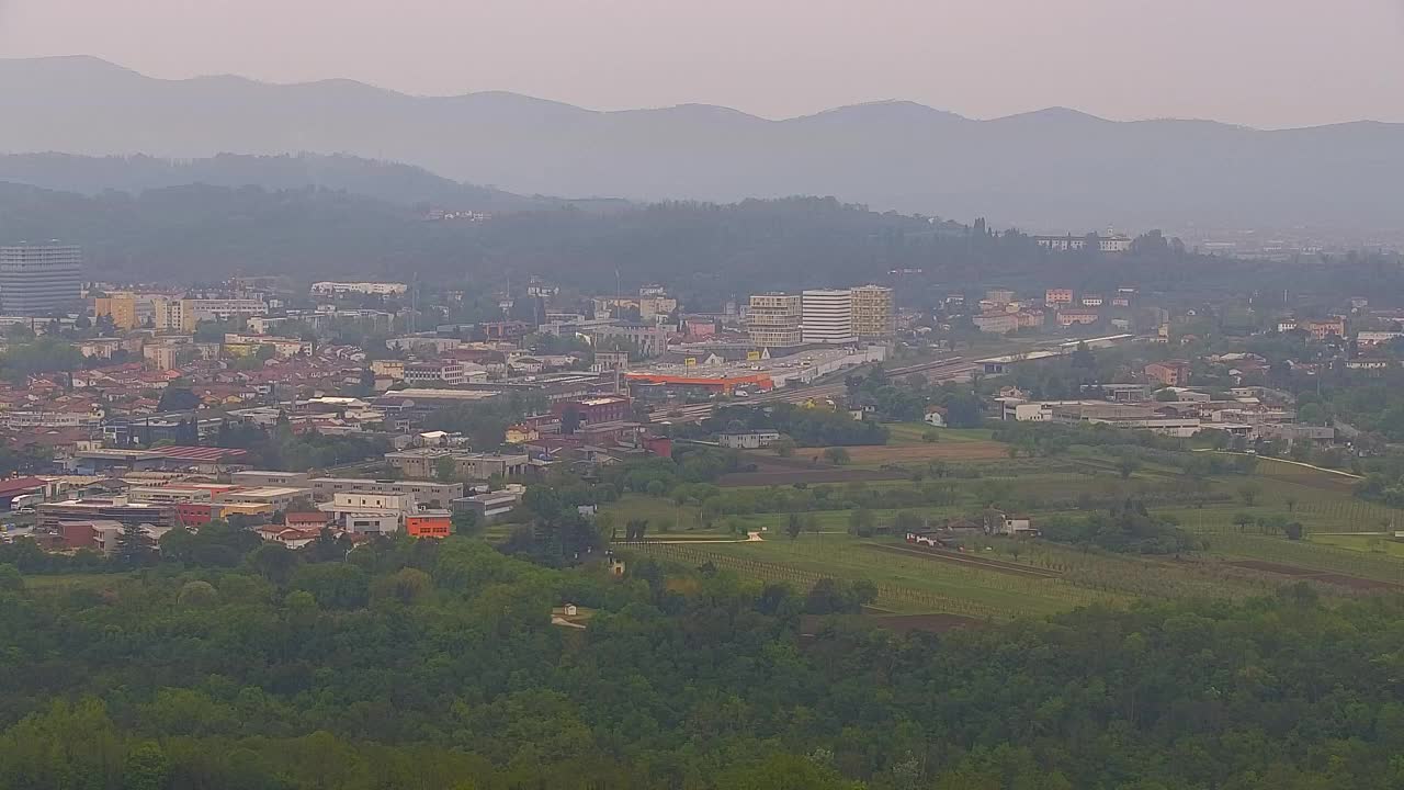 Grenzenlose Webcam: Nova Gorica und Gorizia / Görz live erleben!