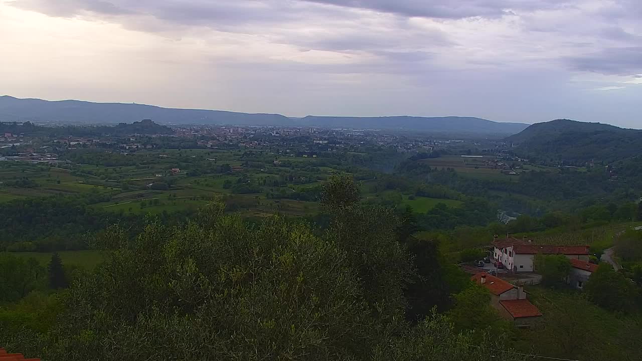 Borderless webcam of Nova Gorica and Gorizia