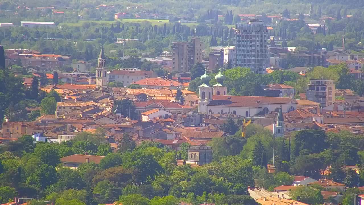 Brezmejna spletna kamera Nova Gorica in Gorica!