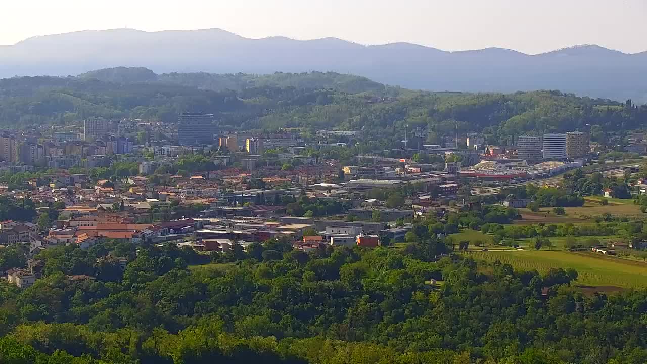 Borderless webcam of Nova Gorica and Gorizia