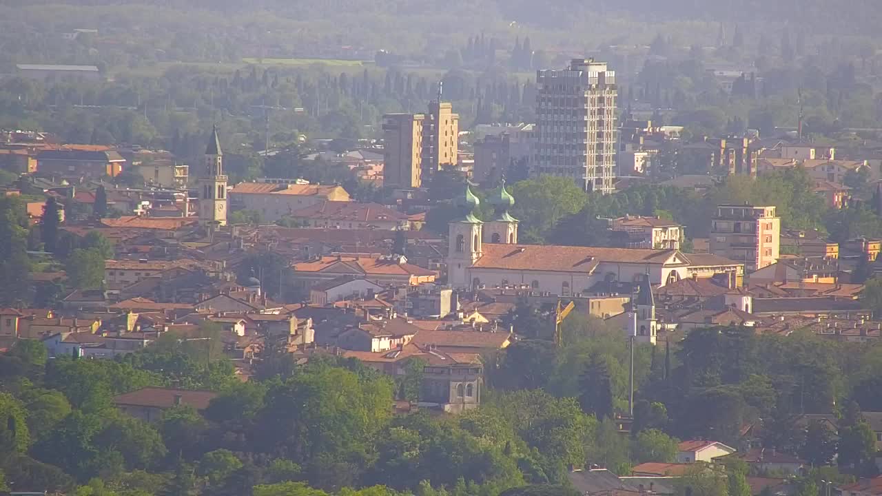 Borderless webcam of Nova Gorica and Gorizia