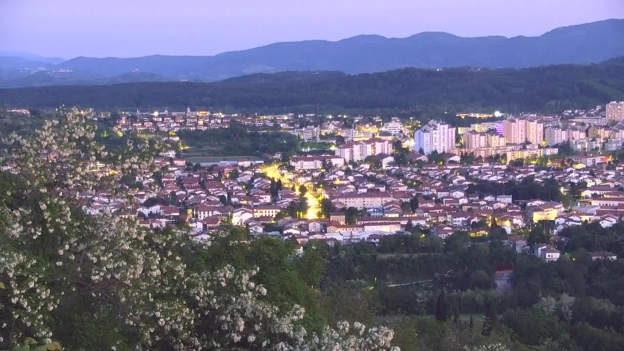 Brezmejna spletna kamera Nova Gorica in Gorica!
