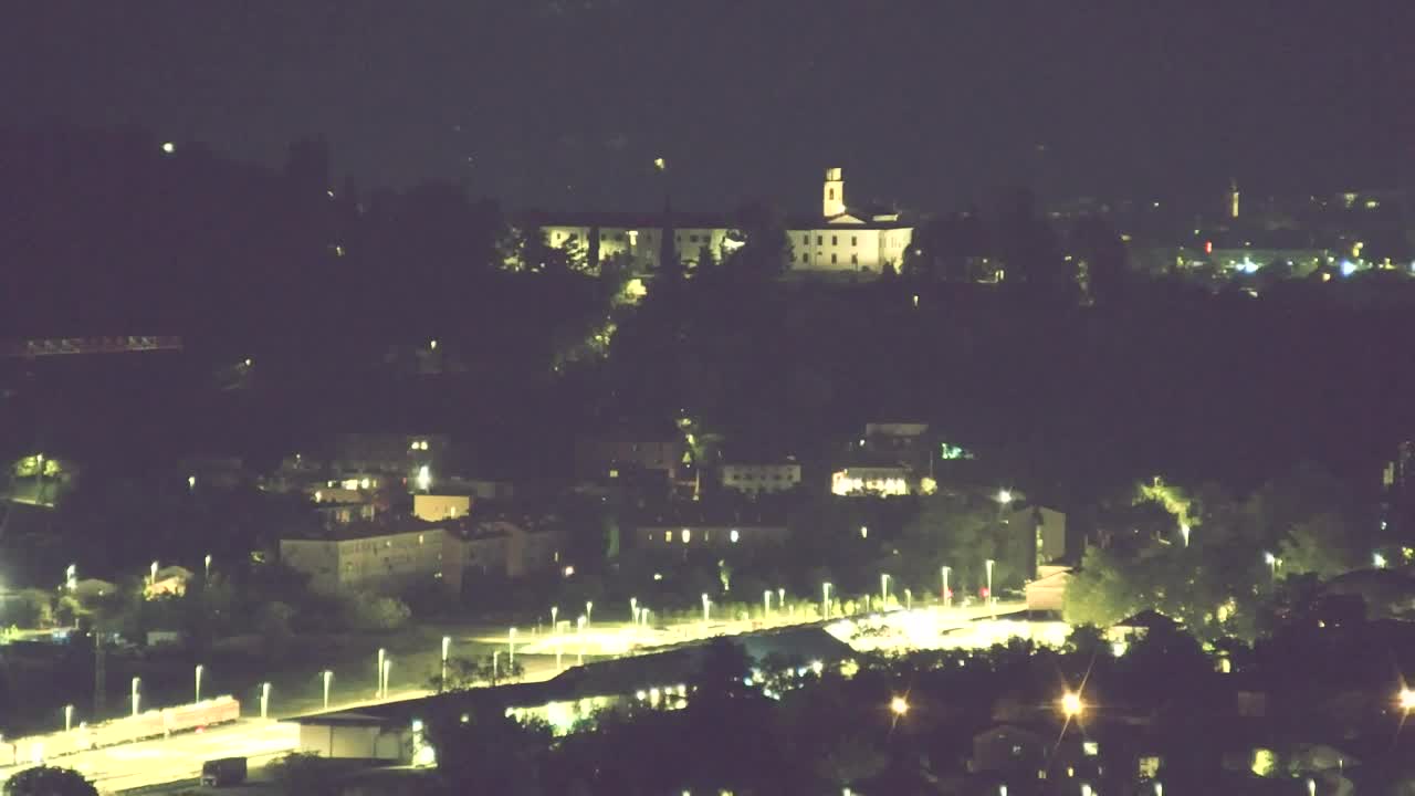 Brezmejna spletna kamera Nova Gorica in Gorica!