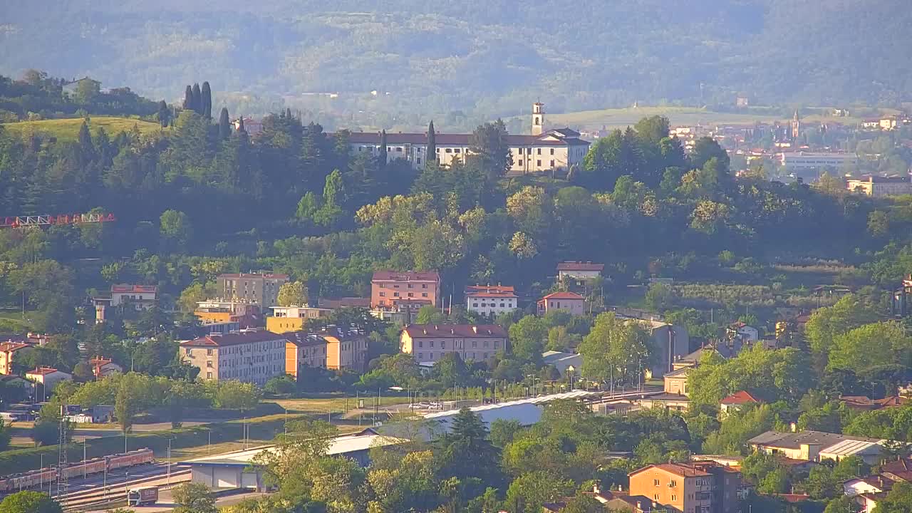 Scopri la Webcam Senza Confini tra Nova Gorica e Gorizia!