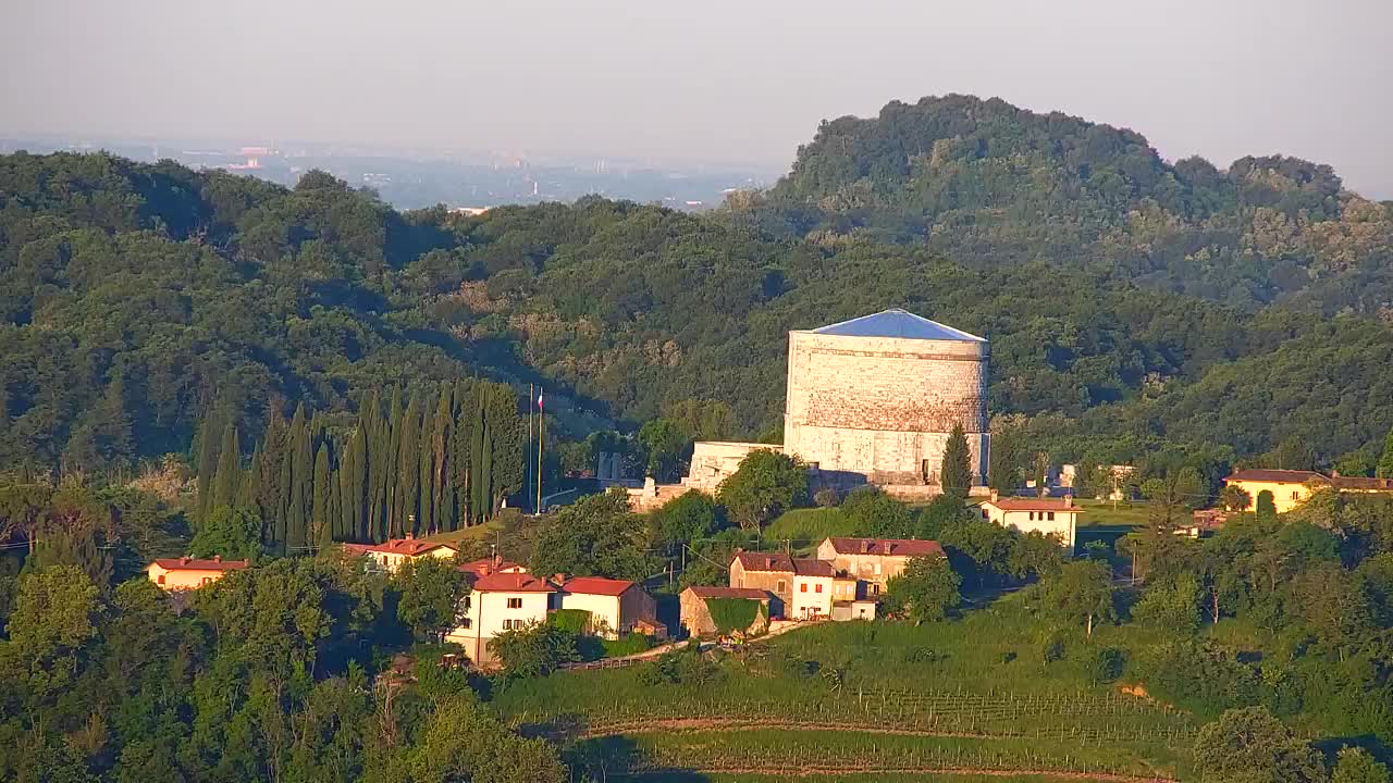 Descubre la Webcam Sin Fronteras de Nova Gorica y Gorizia!