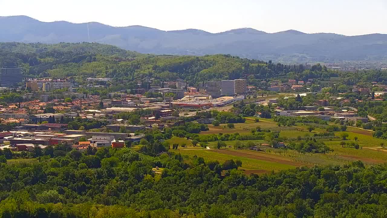Borderless webcam of Nova Gorica and Gorizia