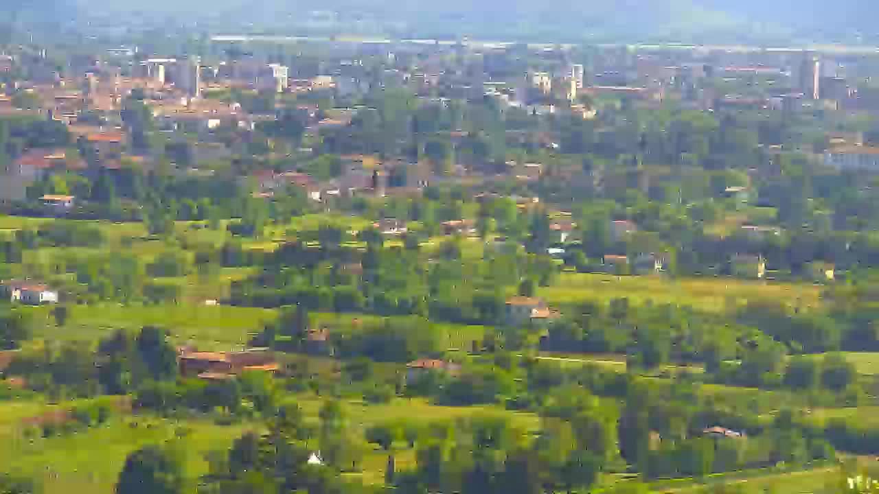 Borderless webcam of Nova Gorica and Gorizia