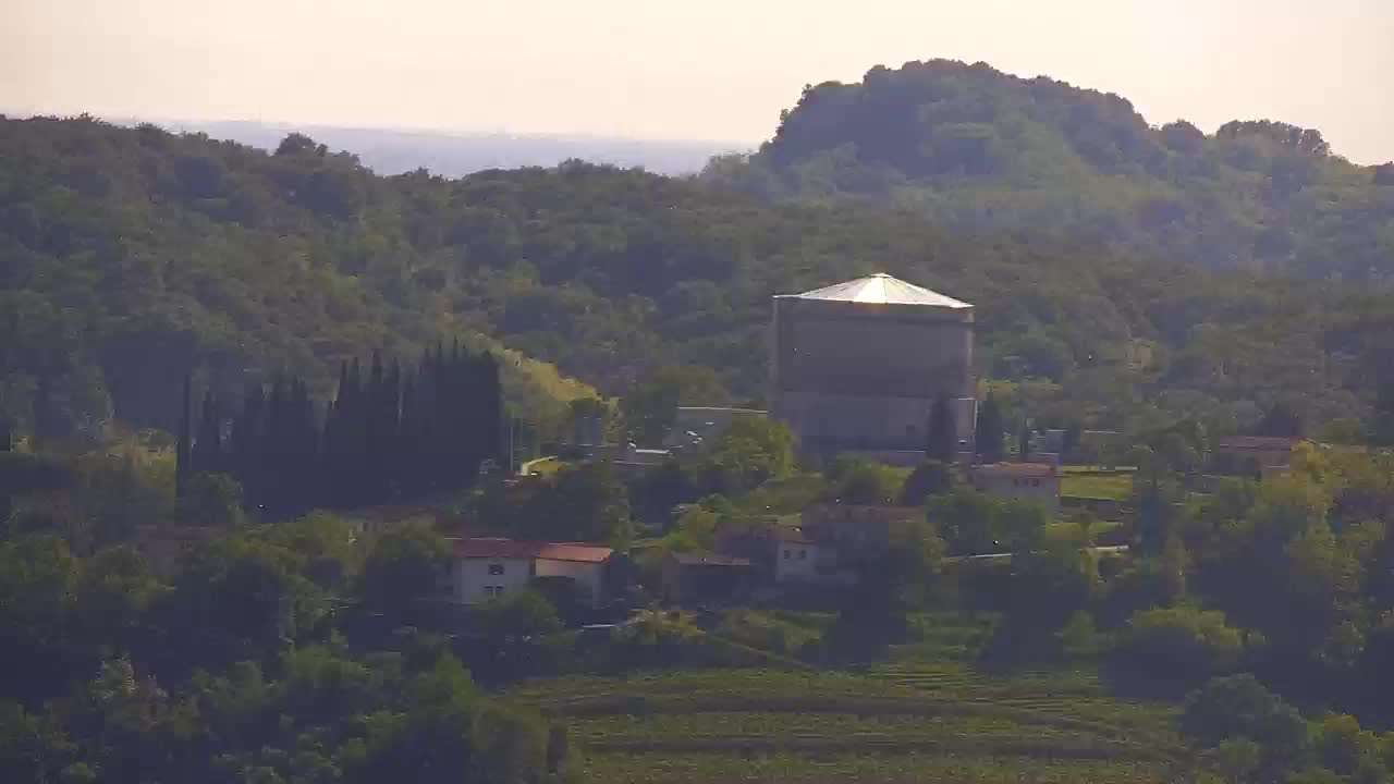 Borderless webcam of Nova Gorica and Gorizia
