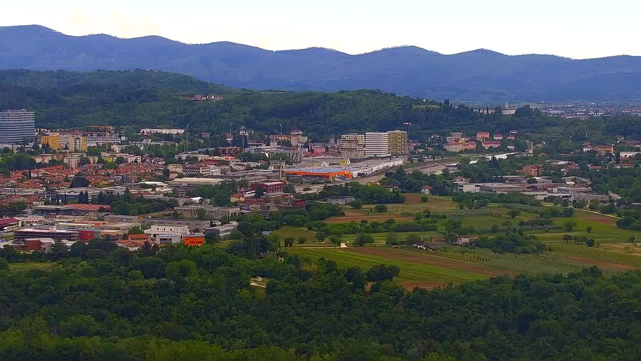 Grenzenlose Webcam: Nova Gorica und Gorizia / Görz live erleben!