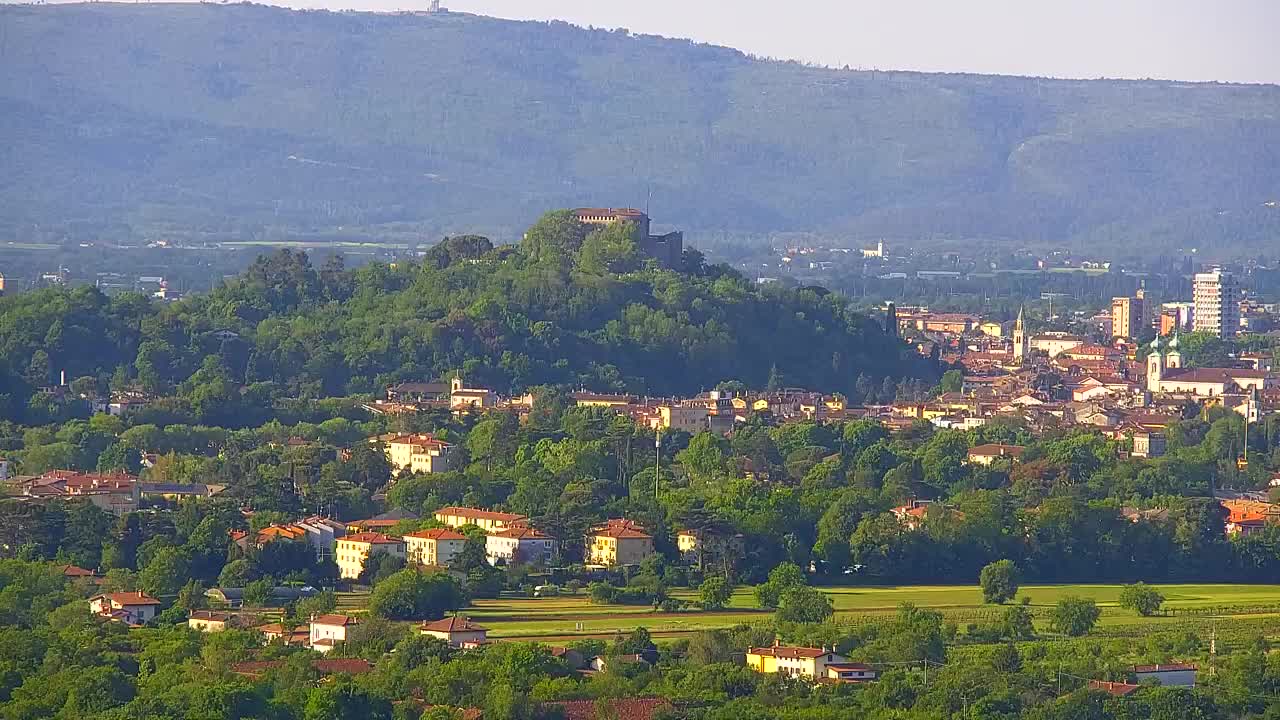 Grenzenlose Webcam: Nova Gorica und Gorizia / Görz live erleben!