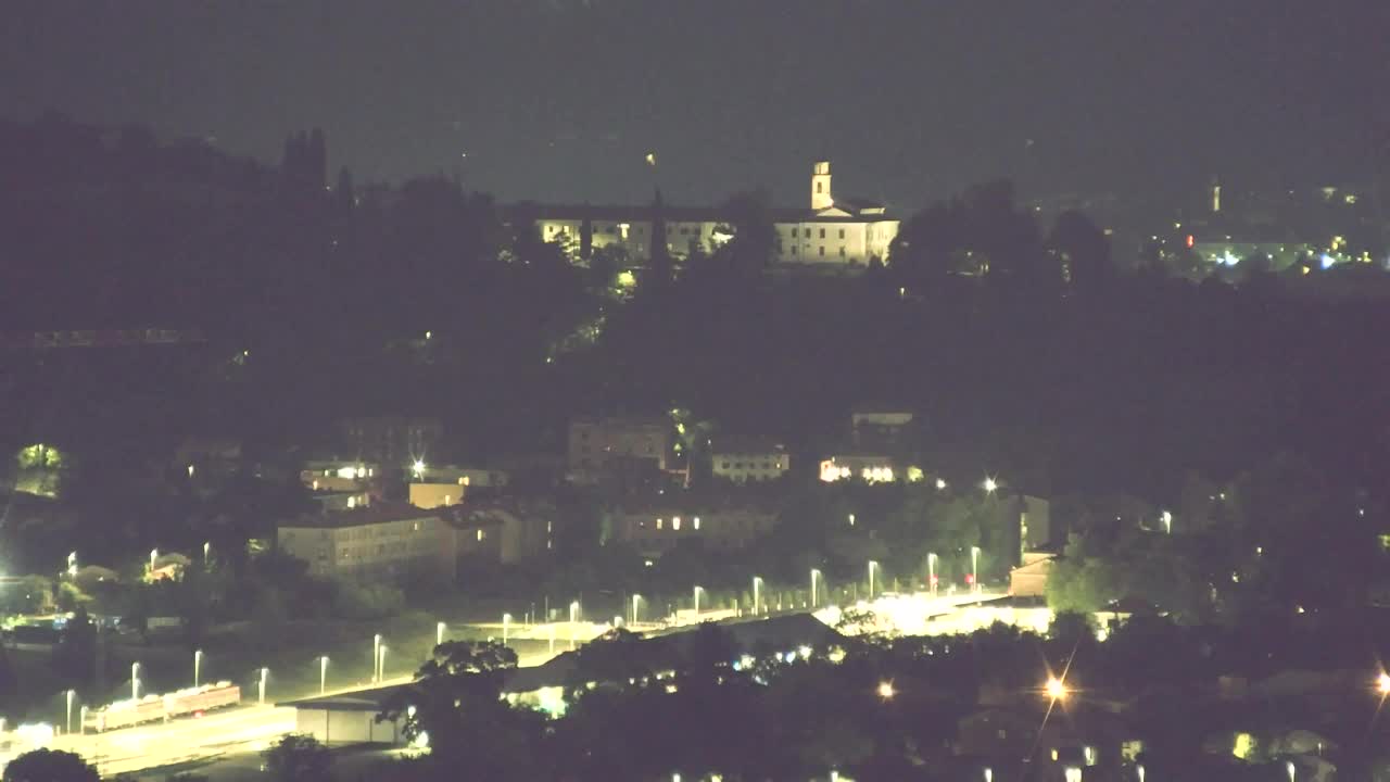 Borderless webcam of Nova Gorica and Gorizia