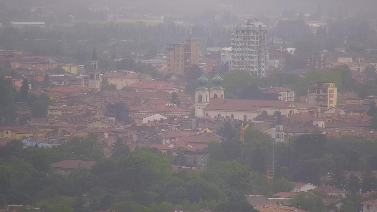 Otkrijte Beskrajnu Web Kameru Nova Gorica i Gorica!