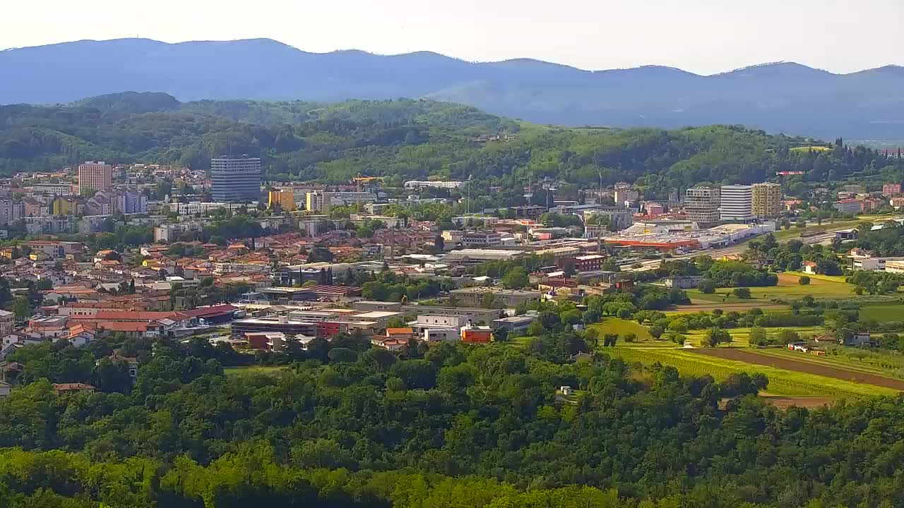 Borderless webcam of Nova Gorica and Gorizia