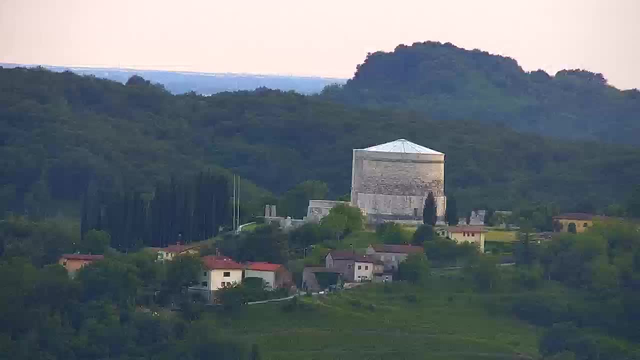 Grenzenlose Webcam: Nova Gorica und Gorizia / Görz live erleben!
