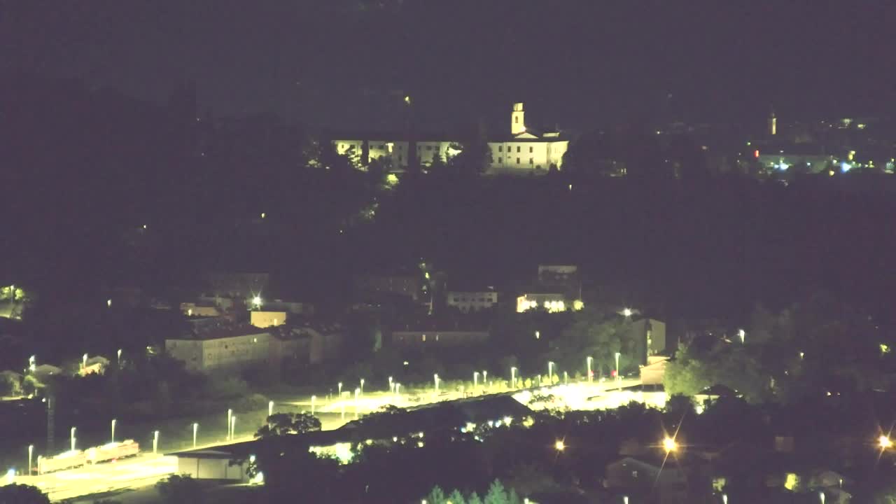 Brezmejna spletna kamera Nova Gorica in Gorica!