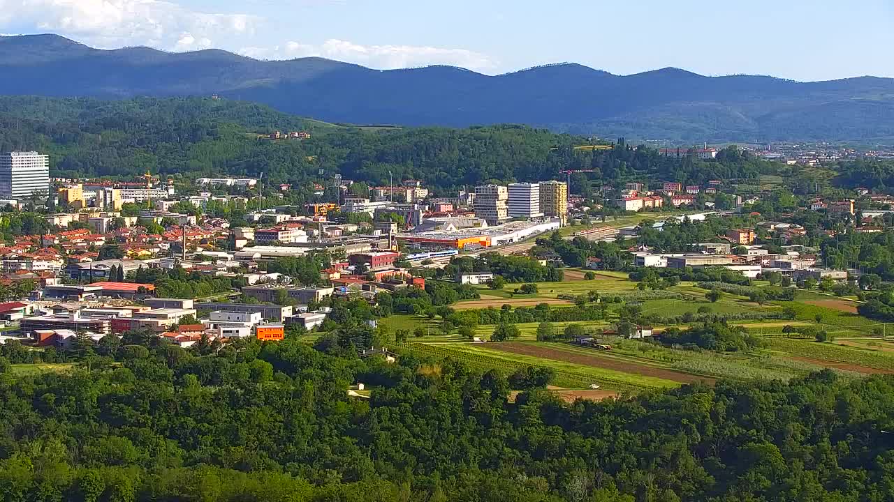 Borderless webcam of Nova Gorica and Gorizia
