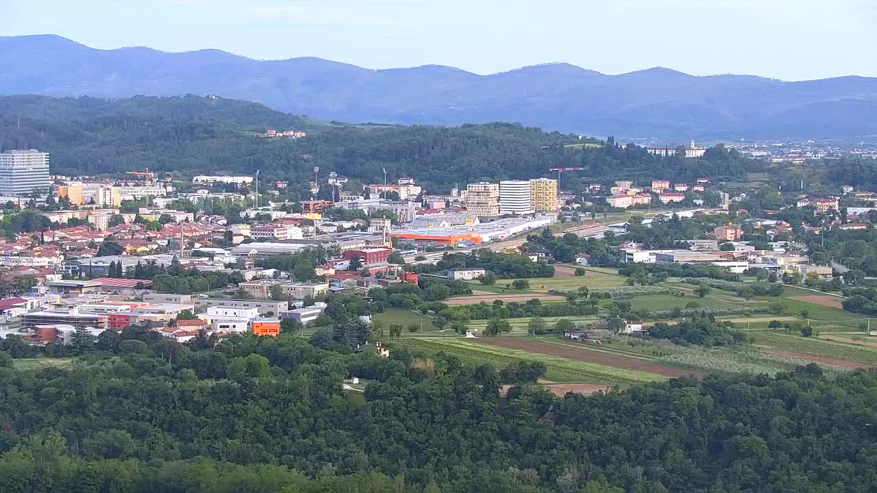 Borderless webcam of Nova Gorica and Gorizia