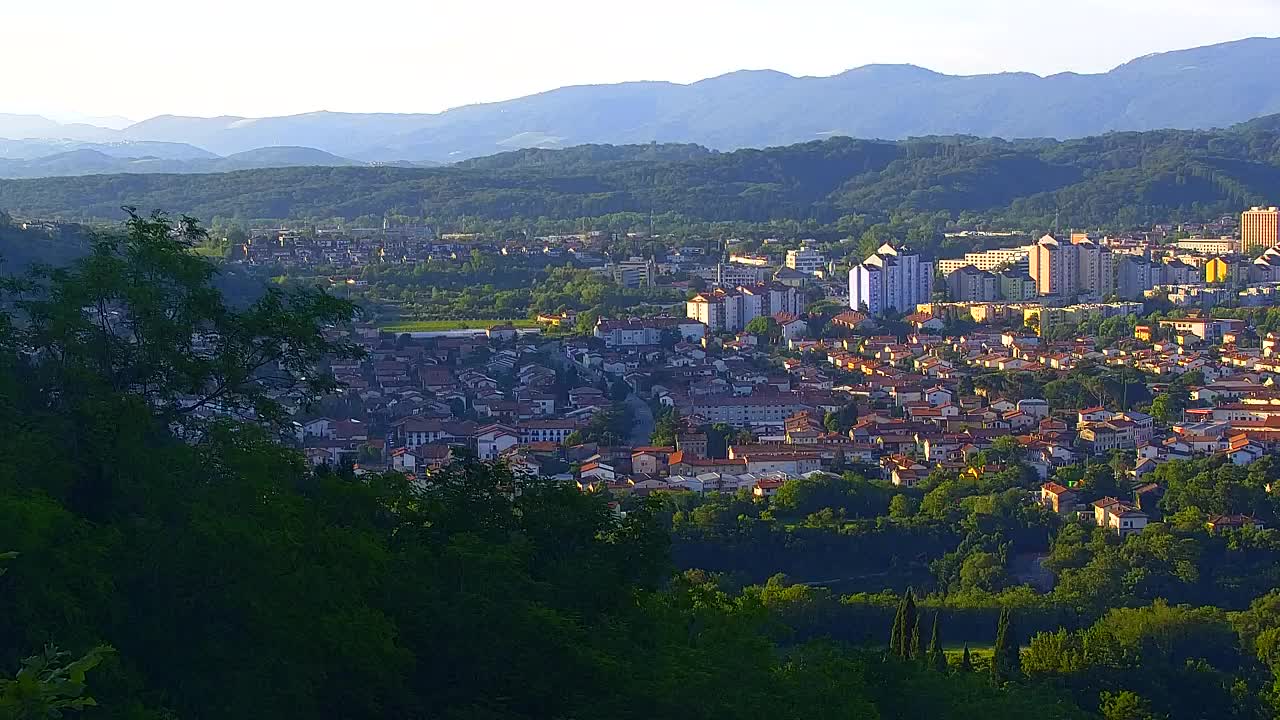 Grenzenlose Webcam: Nova Gorica und Gorizia / Görz live erleben!
