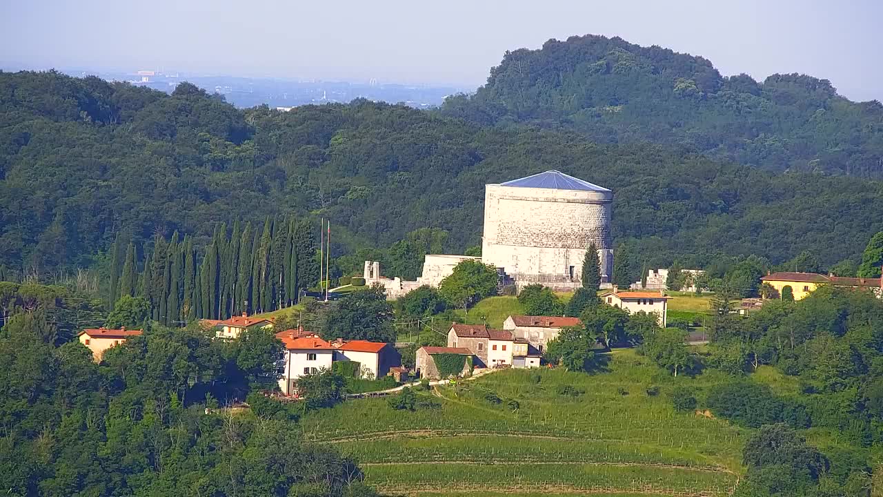 Grenzenlose Webcam: Nova Gorica und Gorizia / Görz live erleben!