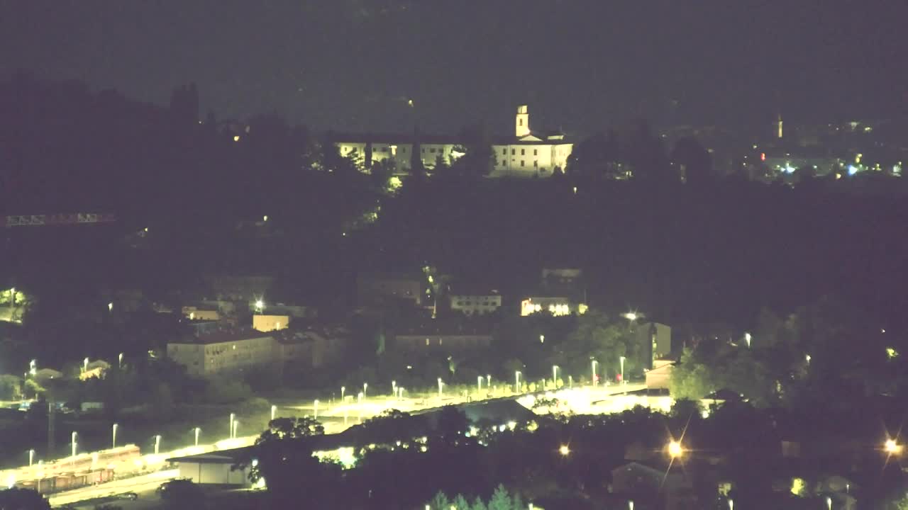 Brezmejna spletna kamera Nova Gorica in Gorica!
