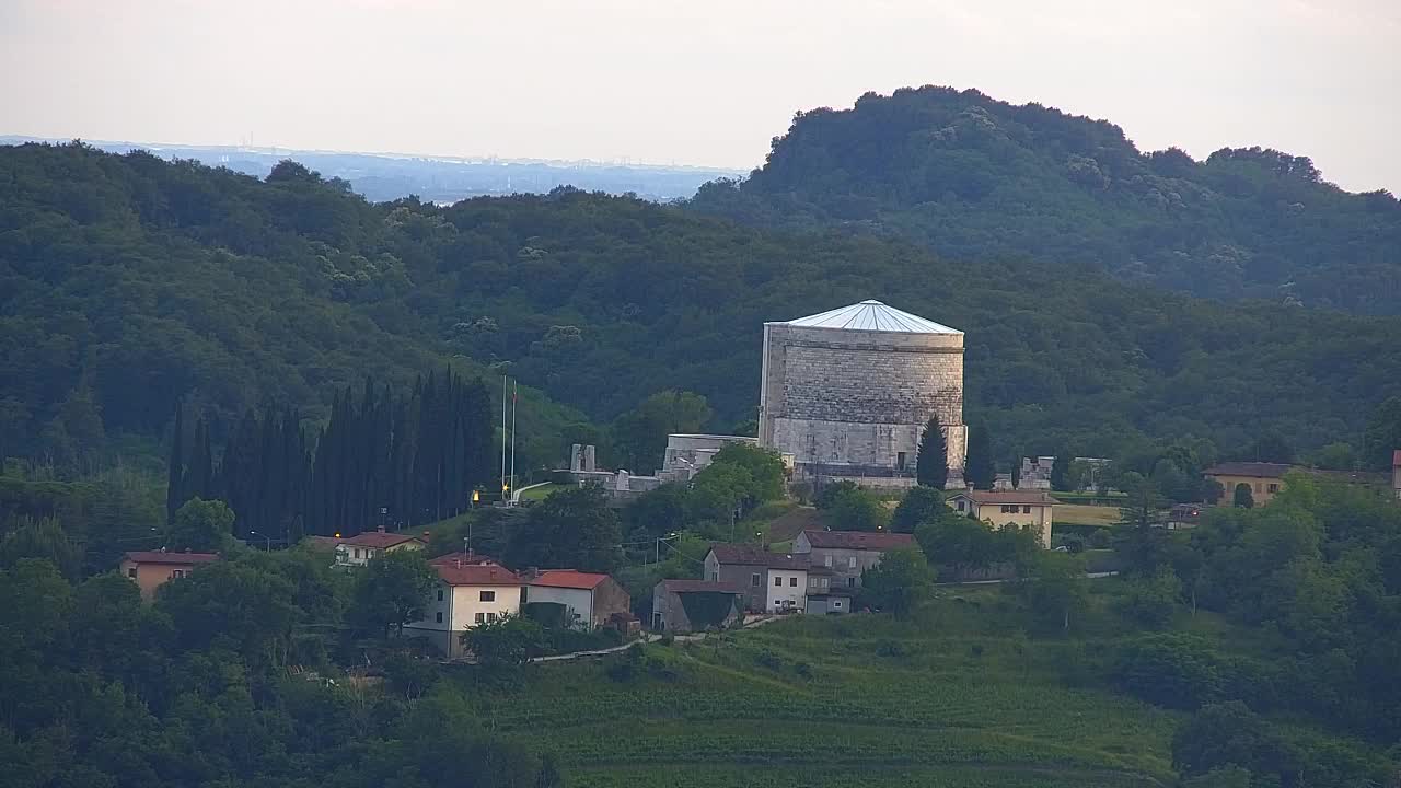 Grenzenlose Webcam: Nova Gorica und Gorizia / Görz live erleben!