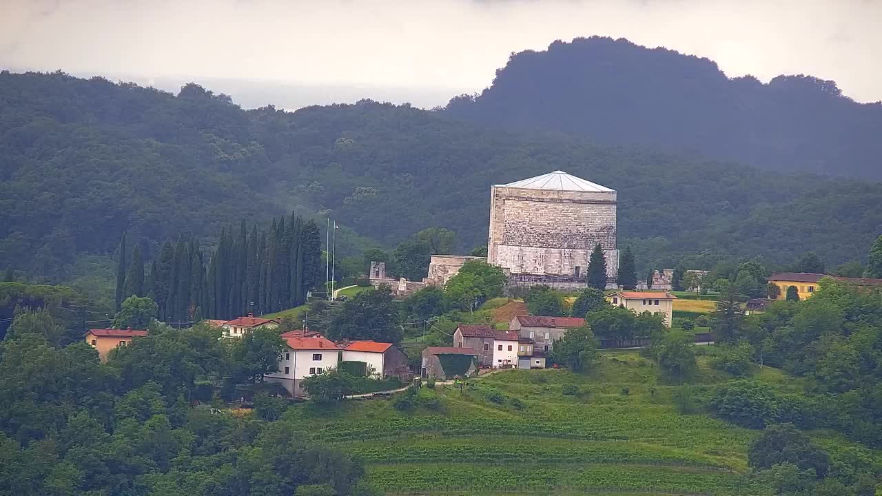 Grenzenlose Webcam: Nova Gorica und Gorizia / Görz live erleben!