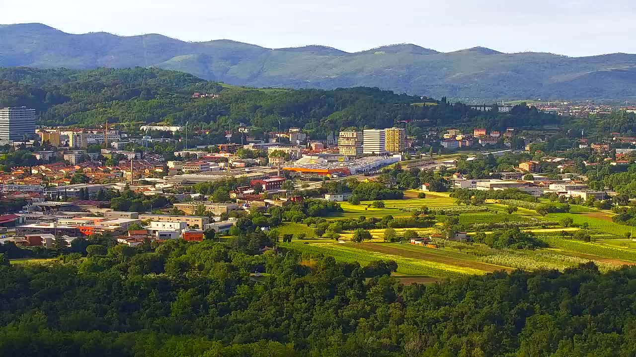 Borderless webcam of Nova Gorica and Gorizia