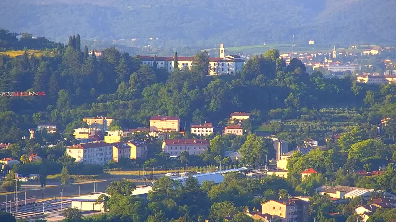 Borderless webcam of Nova Gorica and Gorizia