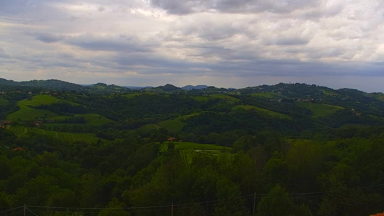 Brezmejna spletna kamera Nova Gorica in Gorica!