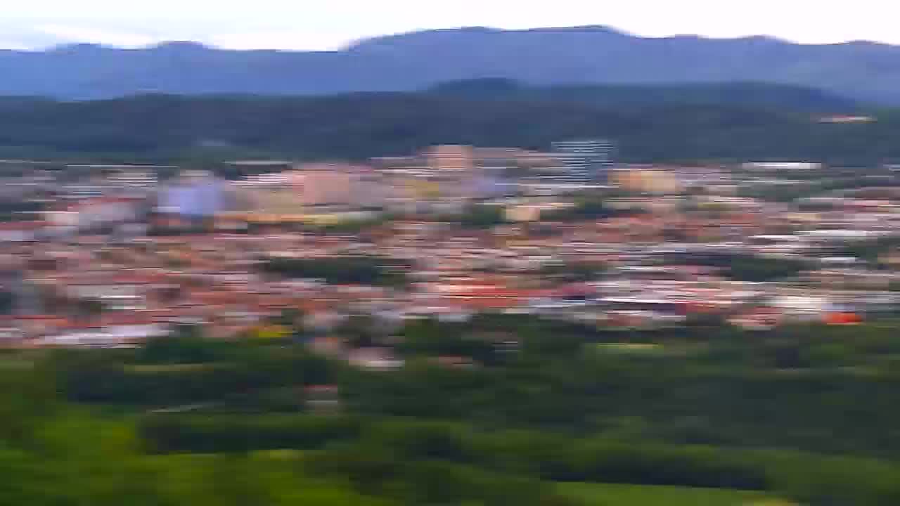Otkrijte Beskrajnu Web Kameru Nova Gorica i Gorica!