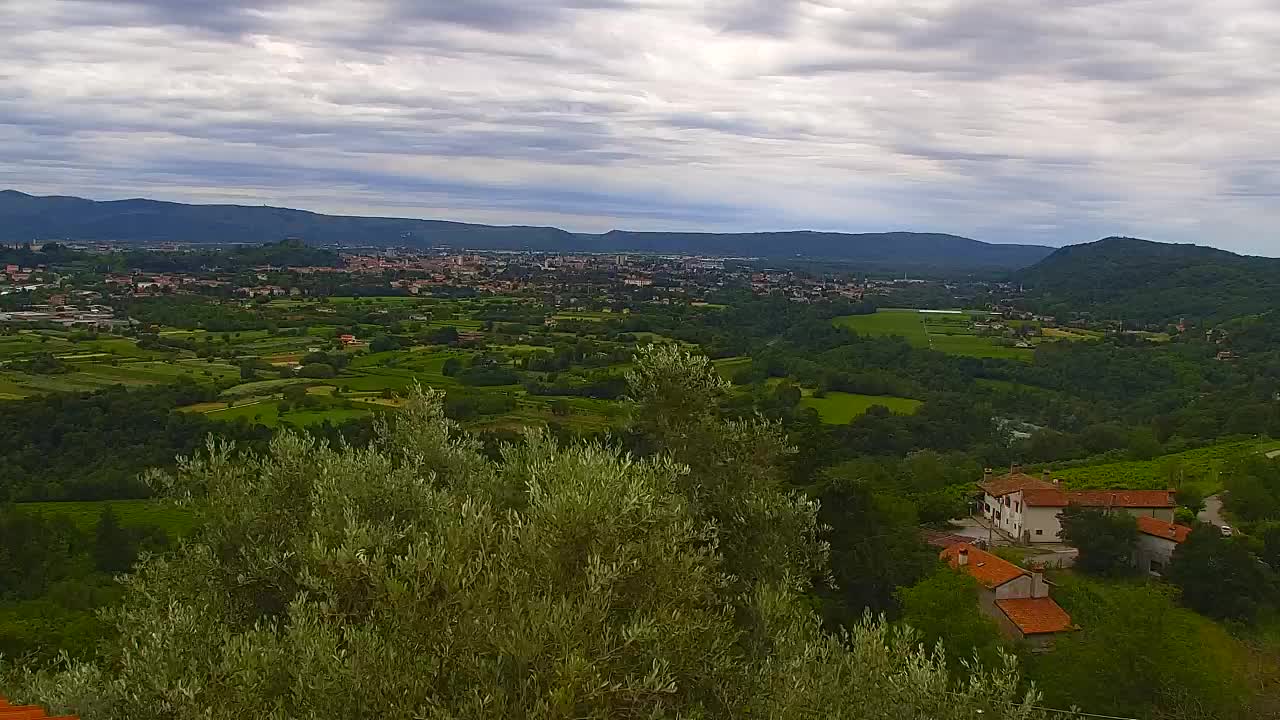 Brezmejna spletna kamera Nova Gorica in Gorica!