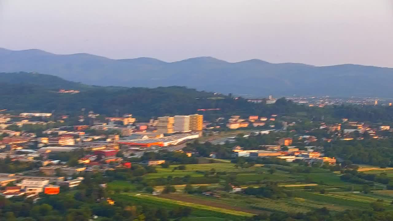 Borderless webcam of Nova Gorica and Gorizia