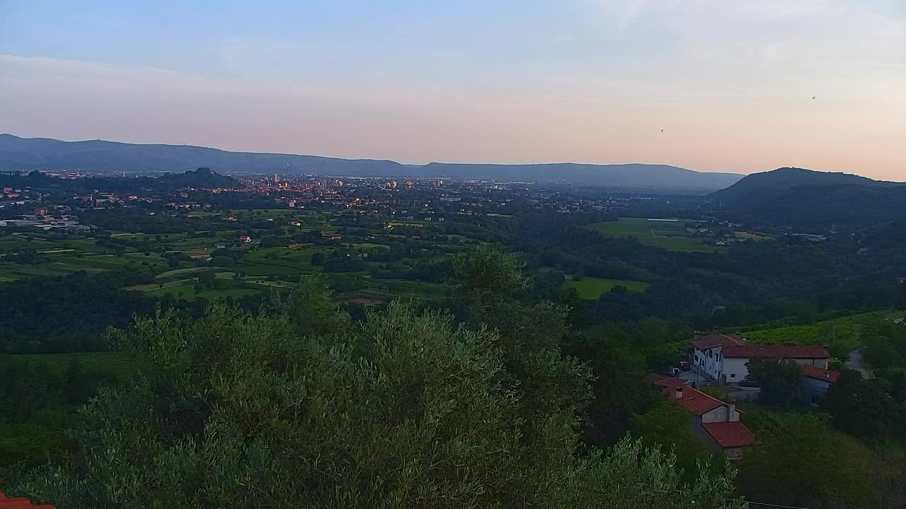 Grenzenlose Webcam: Nova Gorica und Gorizia / Görz live erleben!