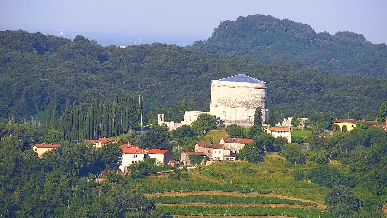 Grenzenlose Webcam: Nova Gorica und Gorizia / Görz live erleben!