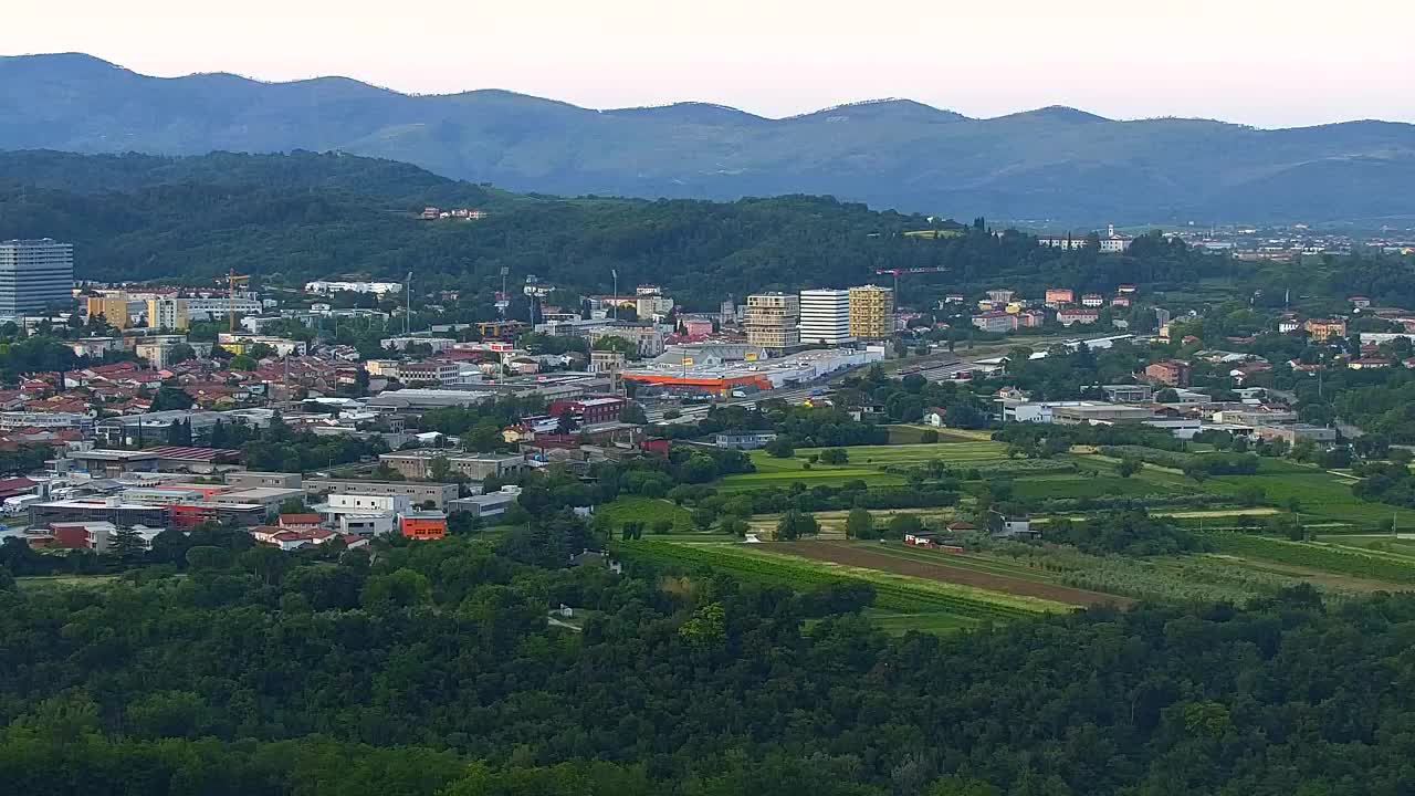 Borderless webcam of Nova Gorica and Gorizia