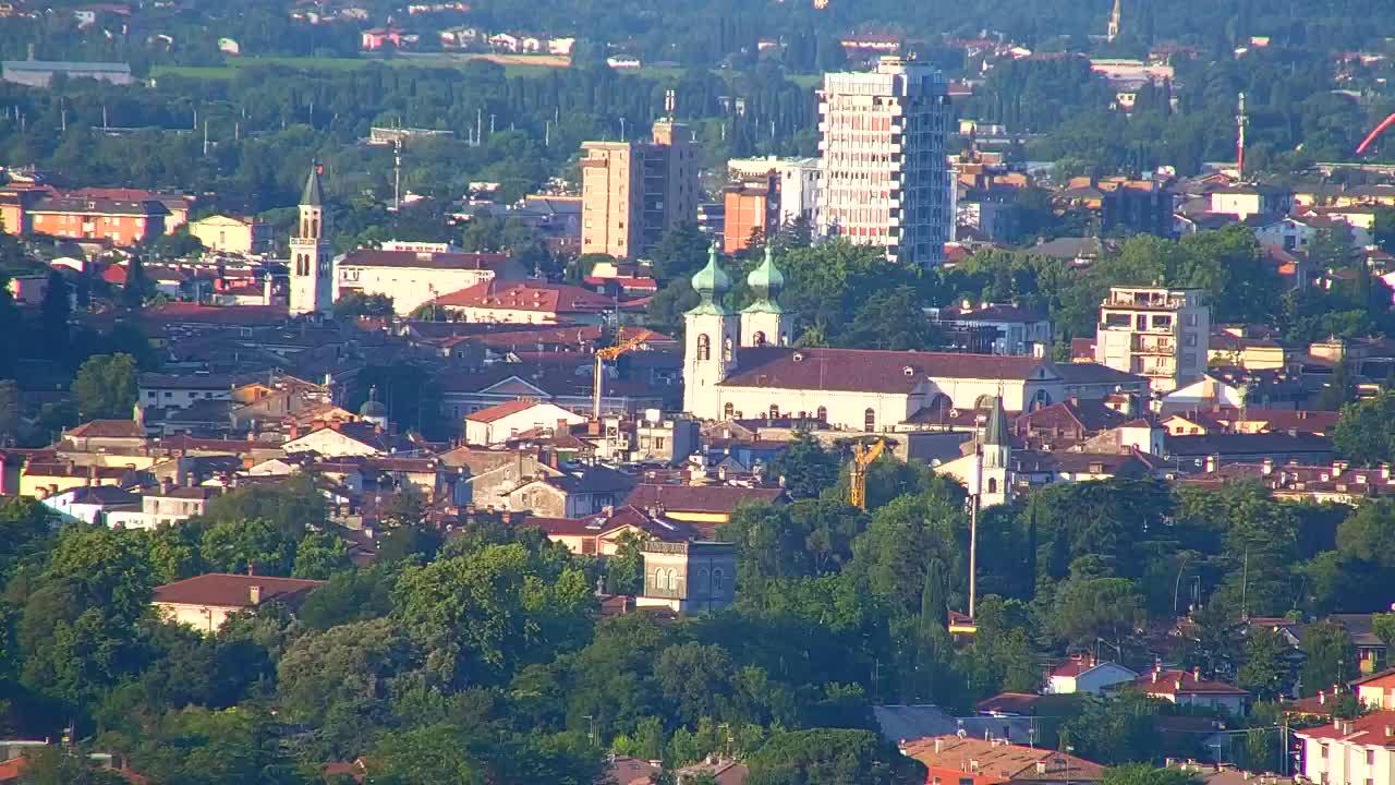 Borderless webcam of Nova Gorica and Gorizia