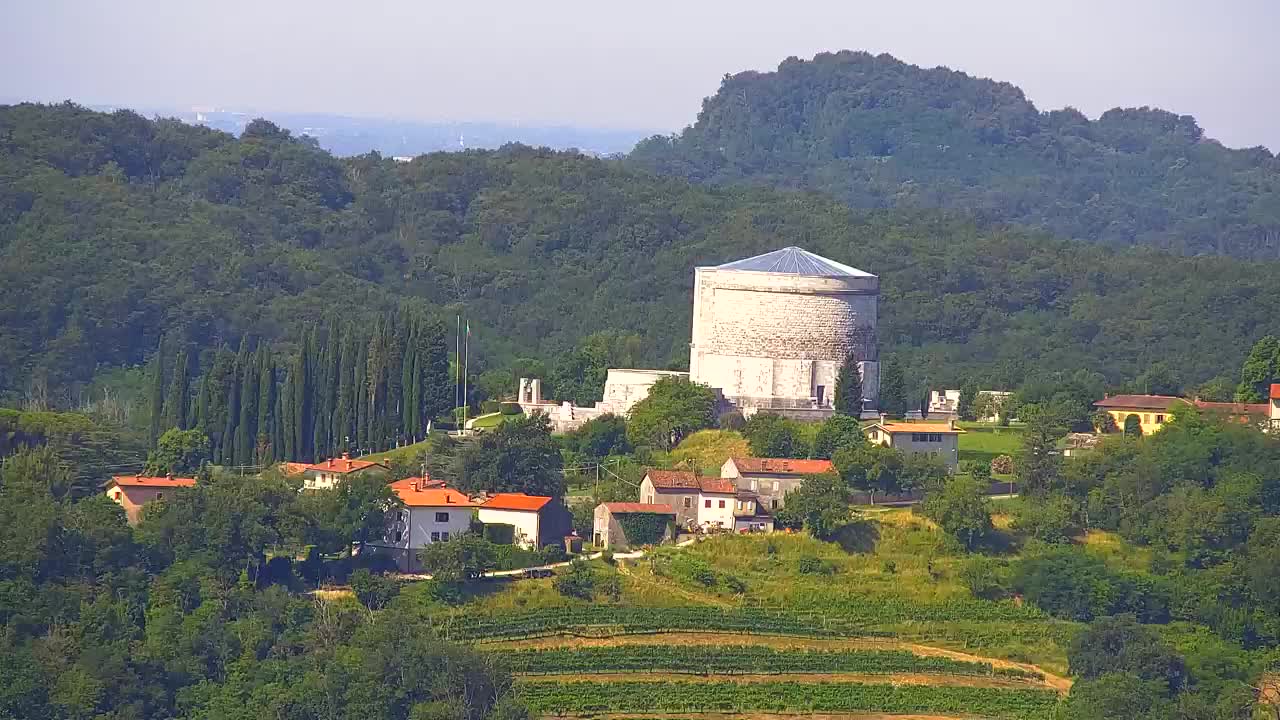Borderless webcam of Nova Gorica and Gorizia