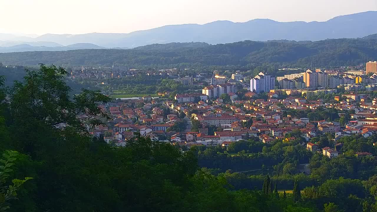 Grenzenlose Webcam: Nova Gorica und Gorizia / Görz live erleben!