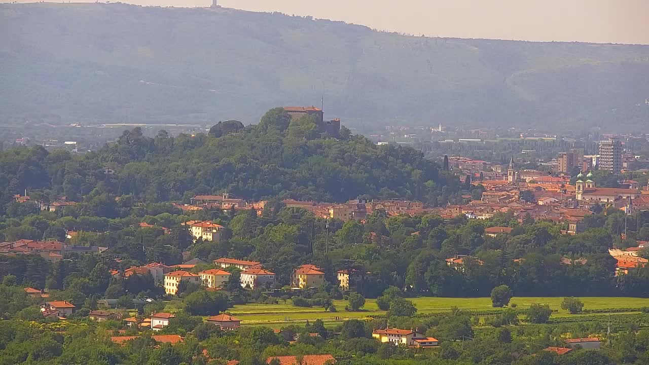 Borderless webcam of Nova Gorica and Gorizia