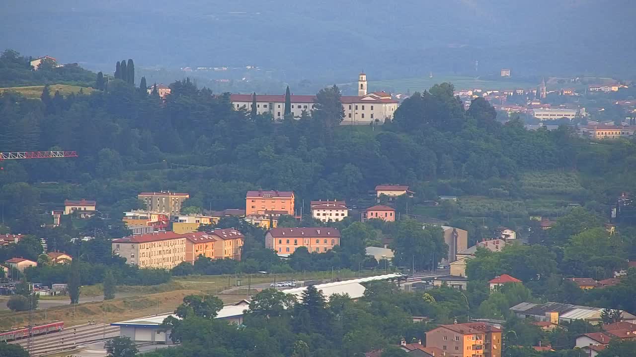 Scopri la Webcam Senza Confini tra Nova Gorica e Gorizia!