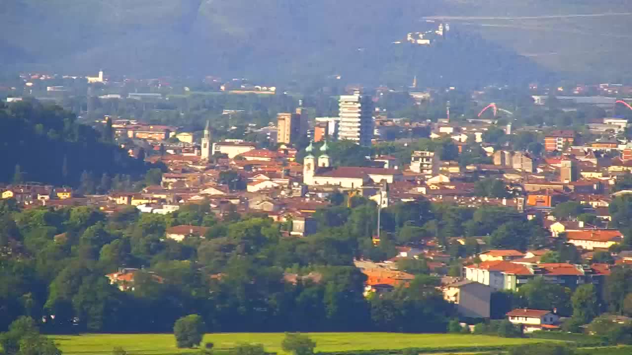 Brezmejna spletna kamera Nova Gorica in Gorica!