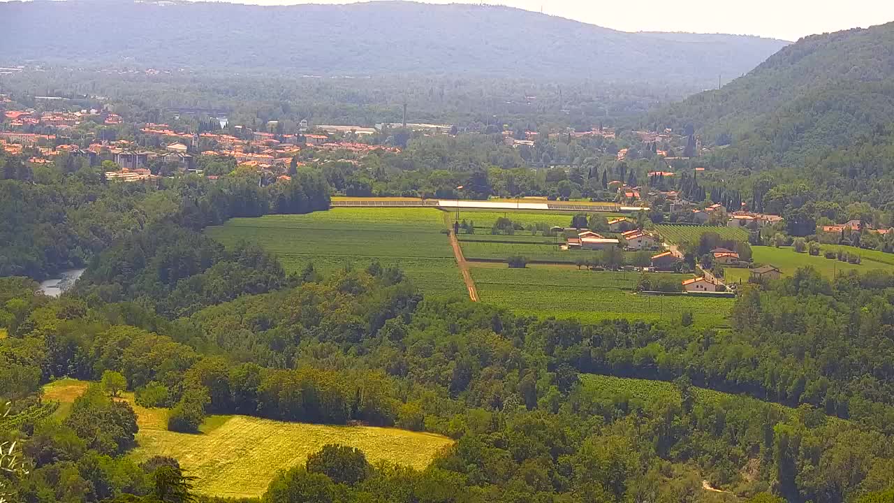 Borderless webcam of Nova Gorica and Gorizia