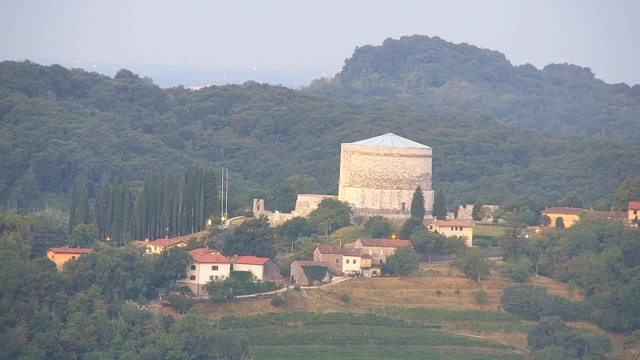 Descubre la Webcam Sin Fronteras de Nova Gorica y Gorizia!