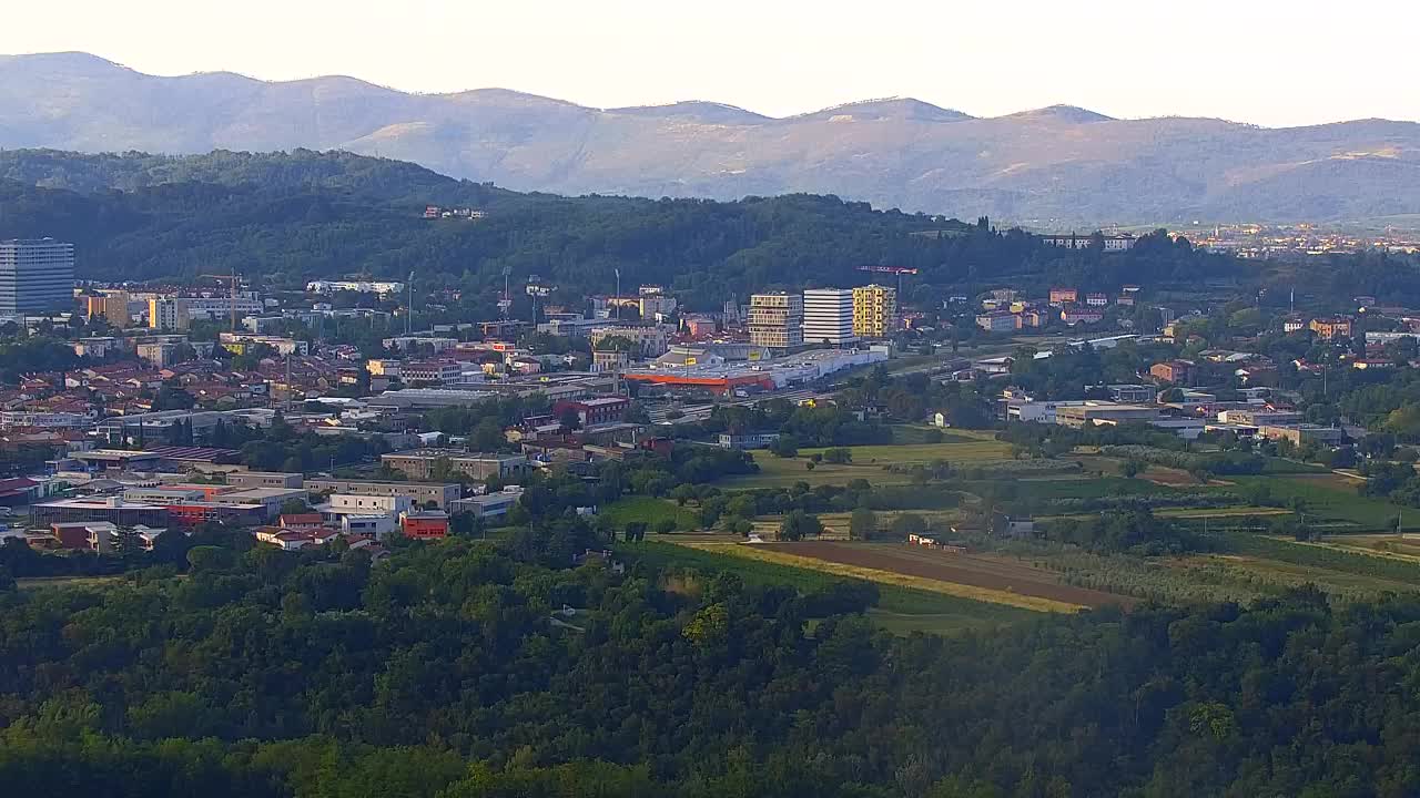 Borderless webcam of Nova Gorica and Gorizia