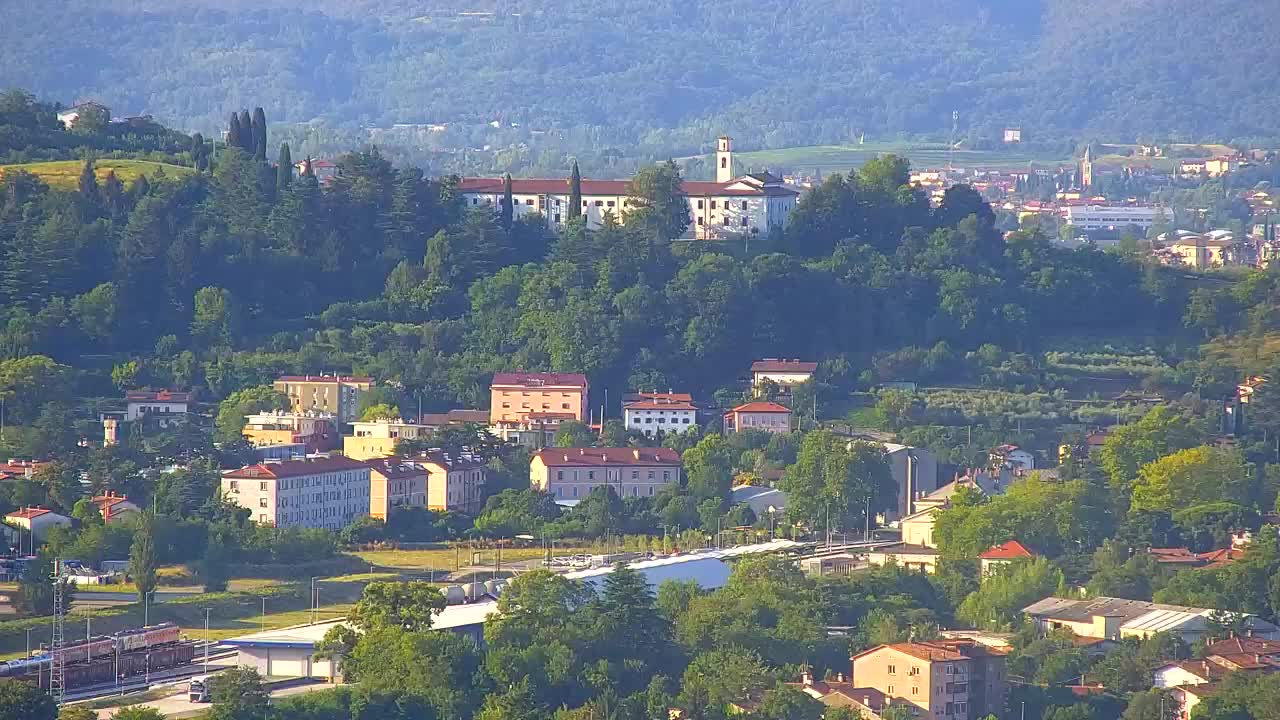 Borderless webcam of Nova Gorica and Gorizia