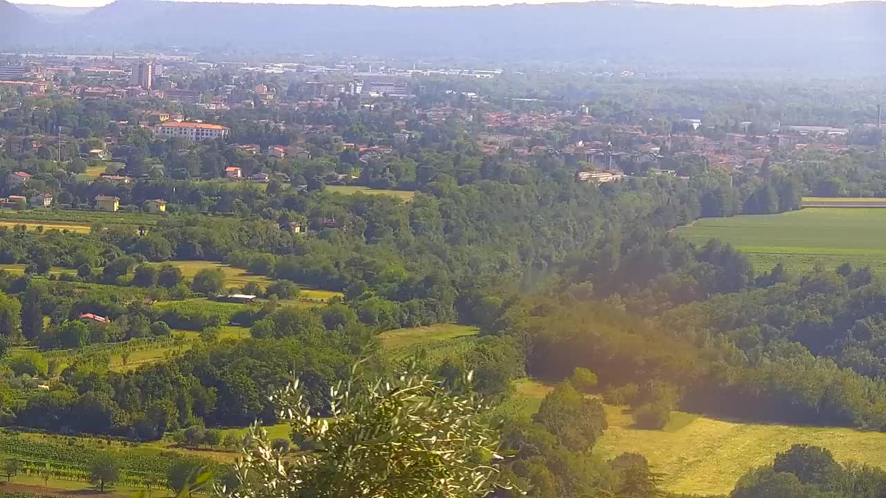 Borderless webcam of Nova Gorica and Gorizia