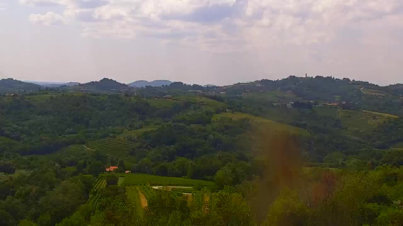 Brezmejna spletna kamera Nova Gorica in Gorica!