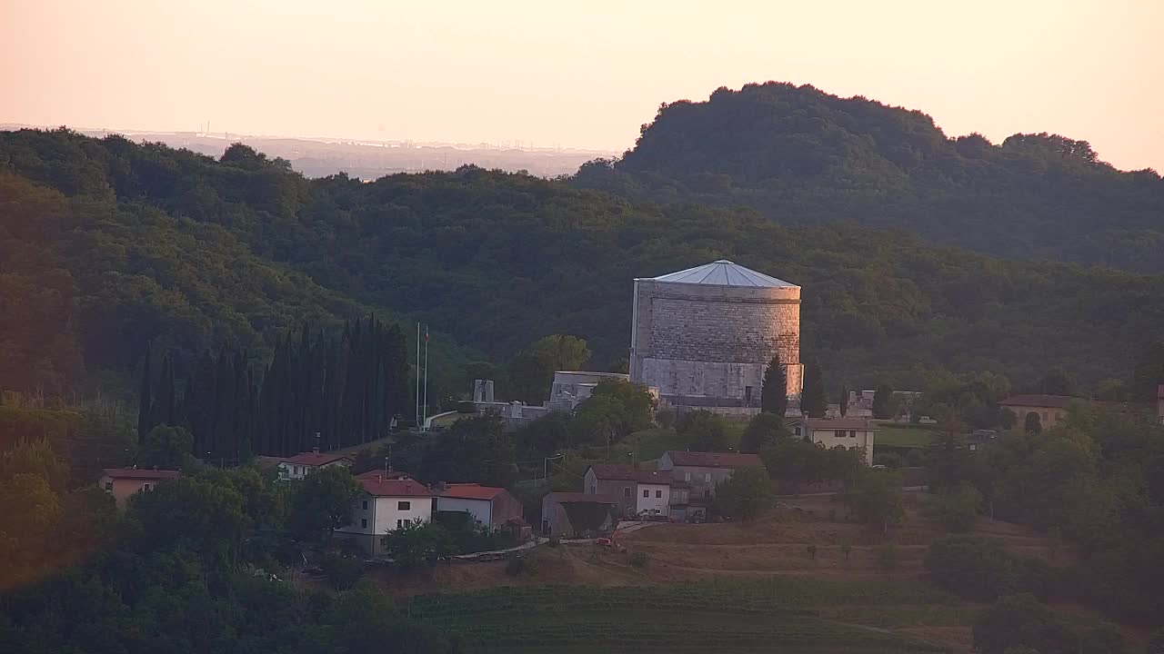 Descubre la Webcam Sin Fronteras de Nova Gorica y Gorizia!