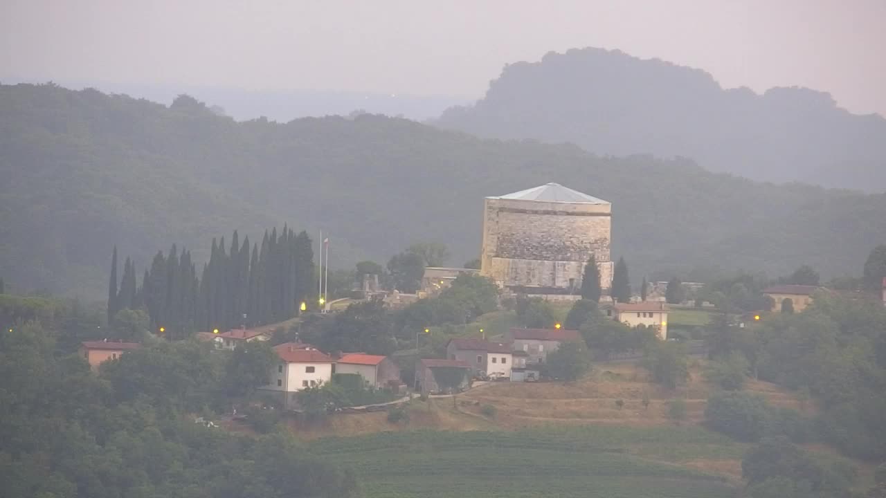 Scopri la Webcam Senza Confini tra Nova Gorica e Gorizia!