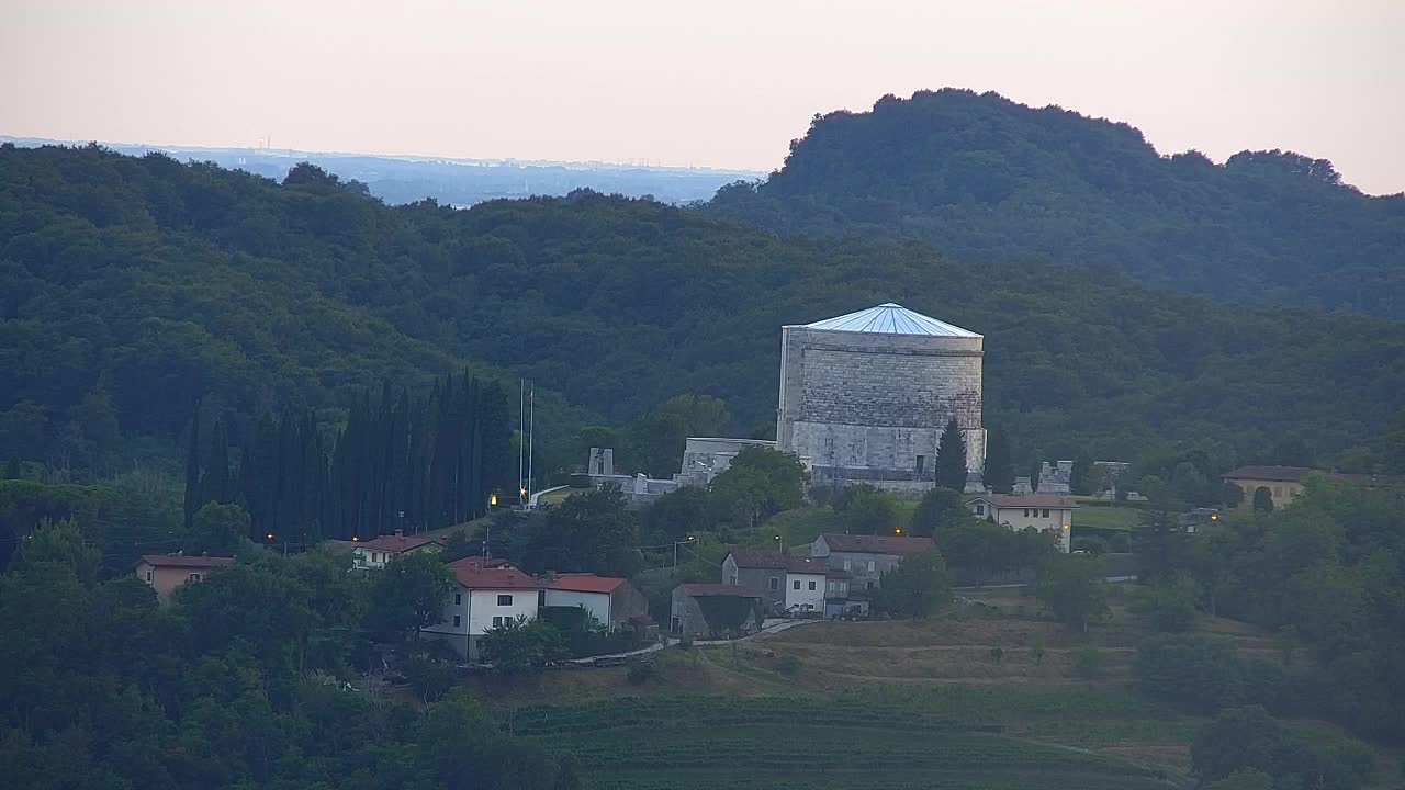 Grenzenlose Webcam: Nova Gorica und Gorizia / Görz live erleben!
